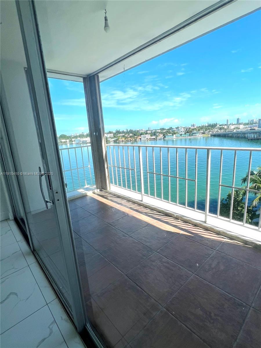 KENNEDY HOUSE CONDO - Residential Lease