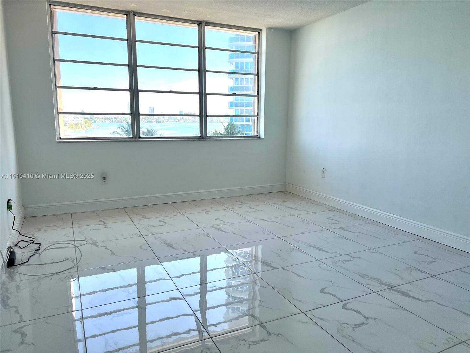 KENNEDY HOUSE CONDO - Residential Lease