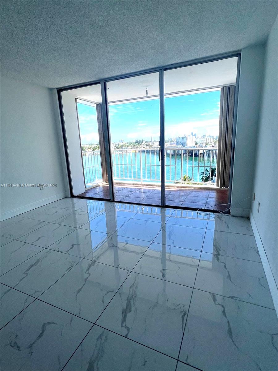 KENNEDY HOUSE CONDO - Residential Lease