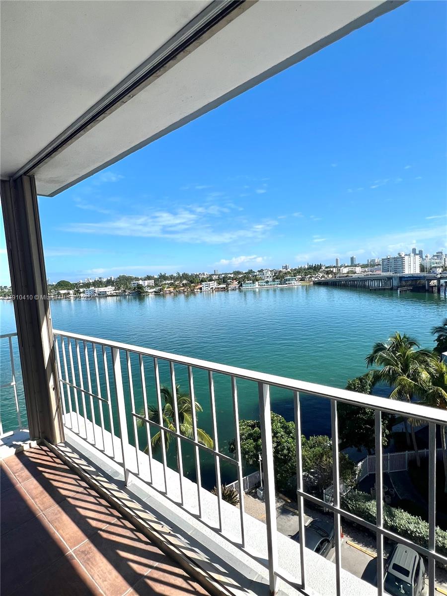 KENNEDY HOUSE CONDO - Residential Lease