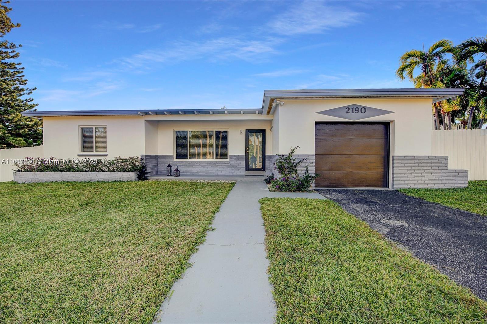 Rental Property at 2190 Ne 169th St, North Miami Beach, Miami-Dade County, Florida - Bedrooms: 3 
Bathrooms: 2  - $4,000 MO.