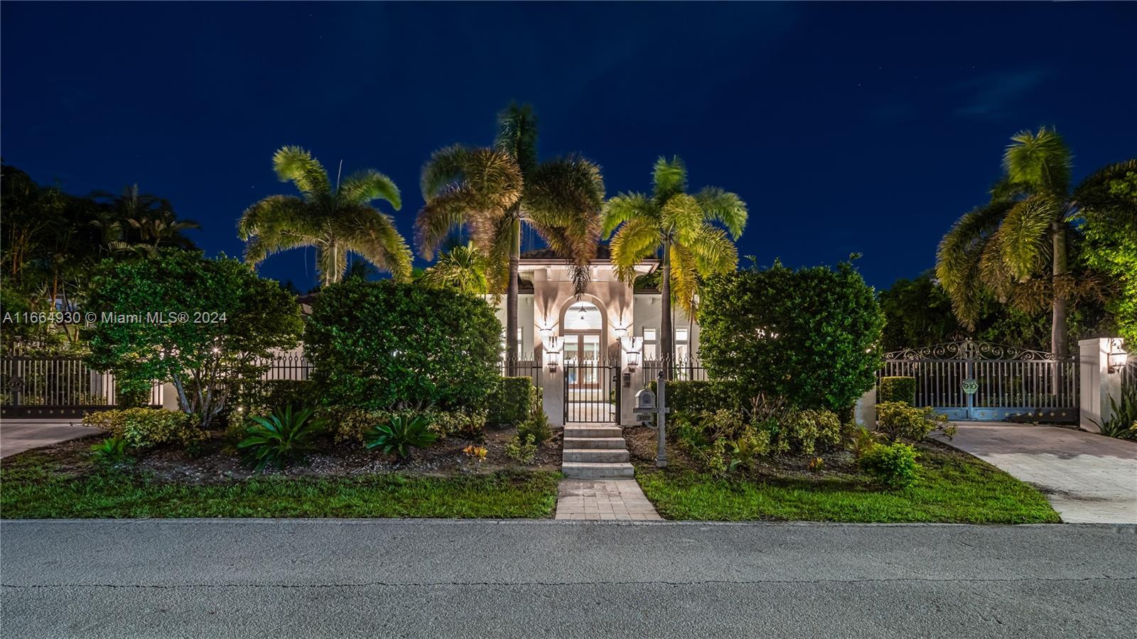 LAUDERDALE BEACH - Residential