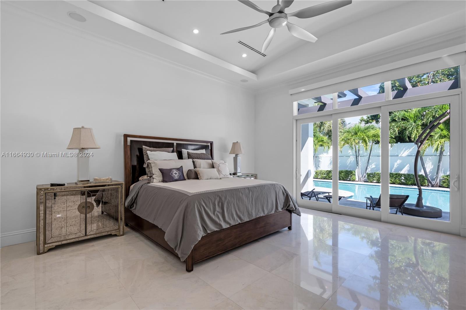 LAUDERDALE BEACH - Residential