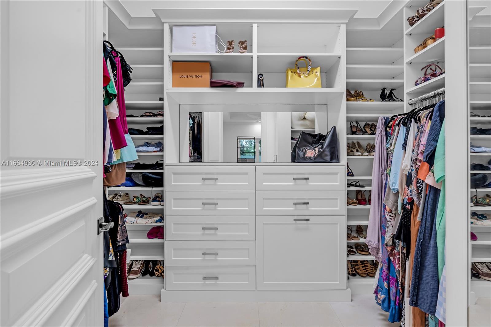 LAUDERDALE BEACH - Residential