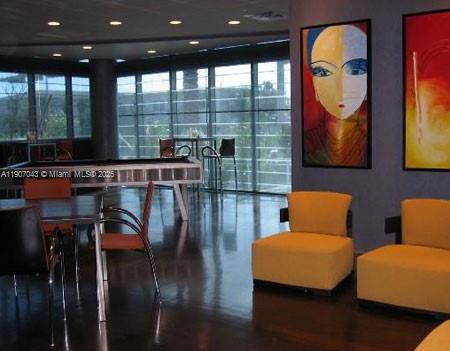 AZURE CONDO - Residential