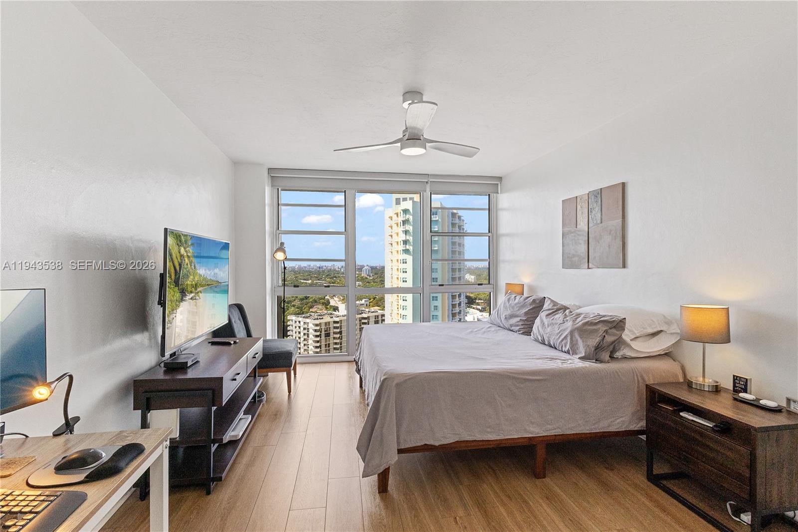 BRICKELL TOWNHOUSE CONDO - Residential