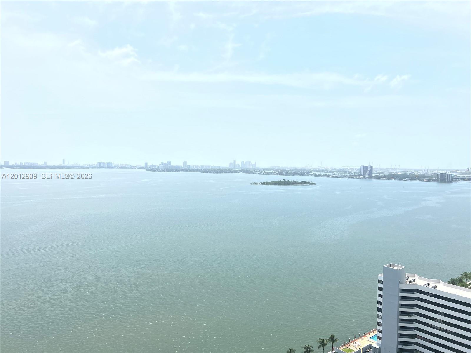 PARAISO BAY CONDO - Residential Lease