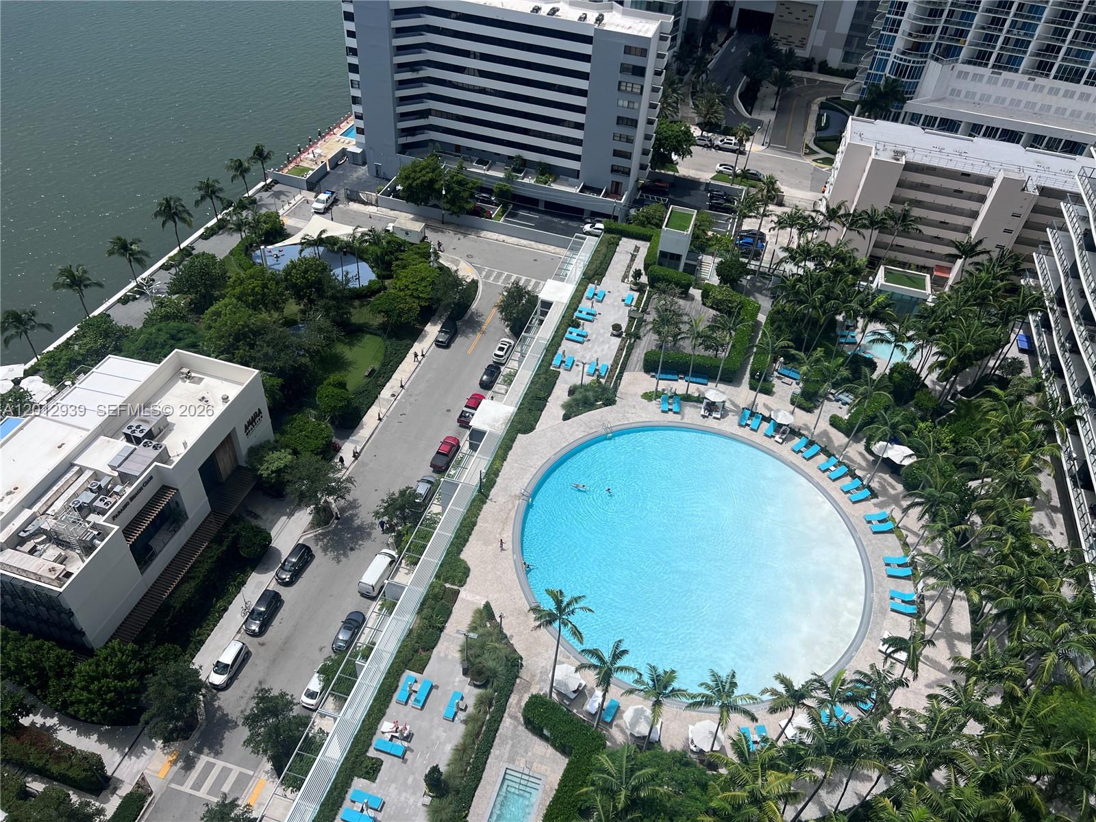 PARAISO BAY CONDO - Residential Lease