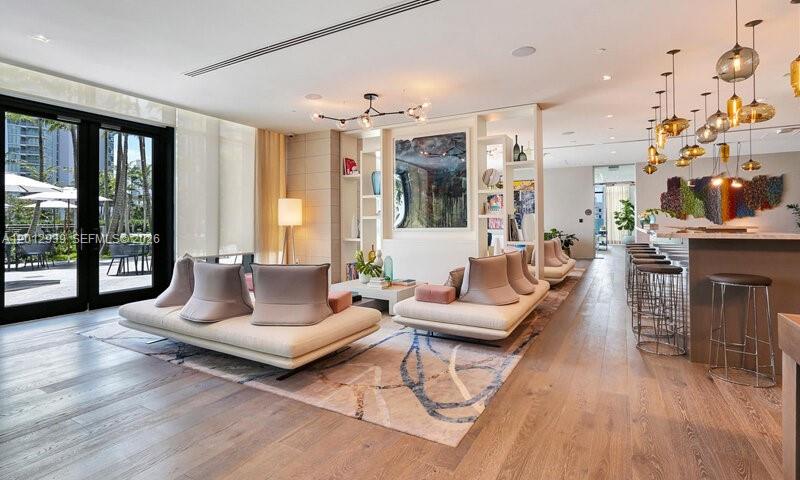 PARAISO BAY CONDO - Residential Lease