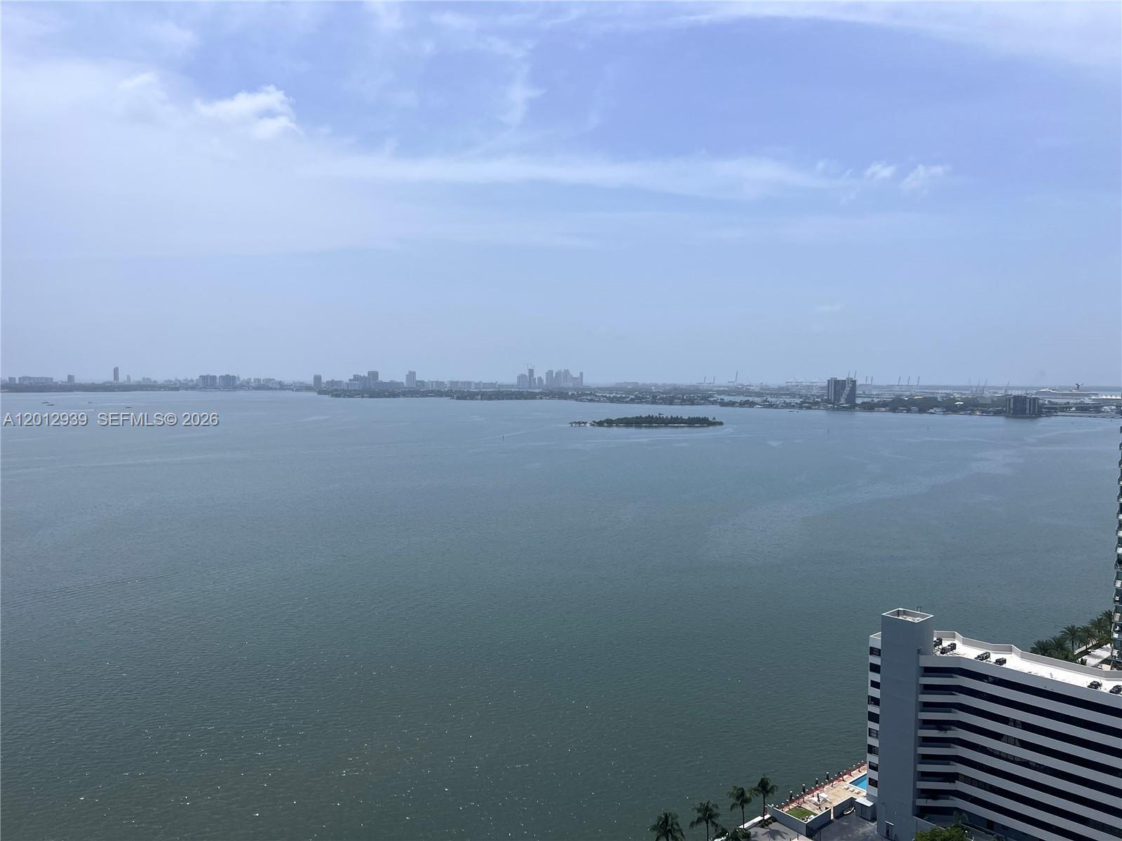 PARAISO BAY CONDO - Residential Lease