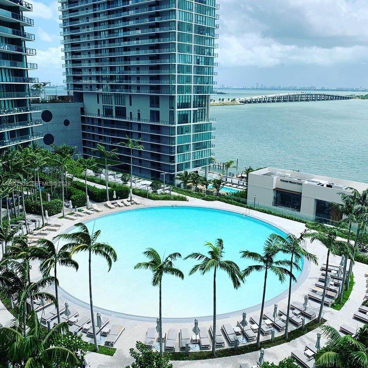 PARAISO BAY CONDO - Residential Lease
