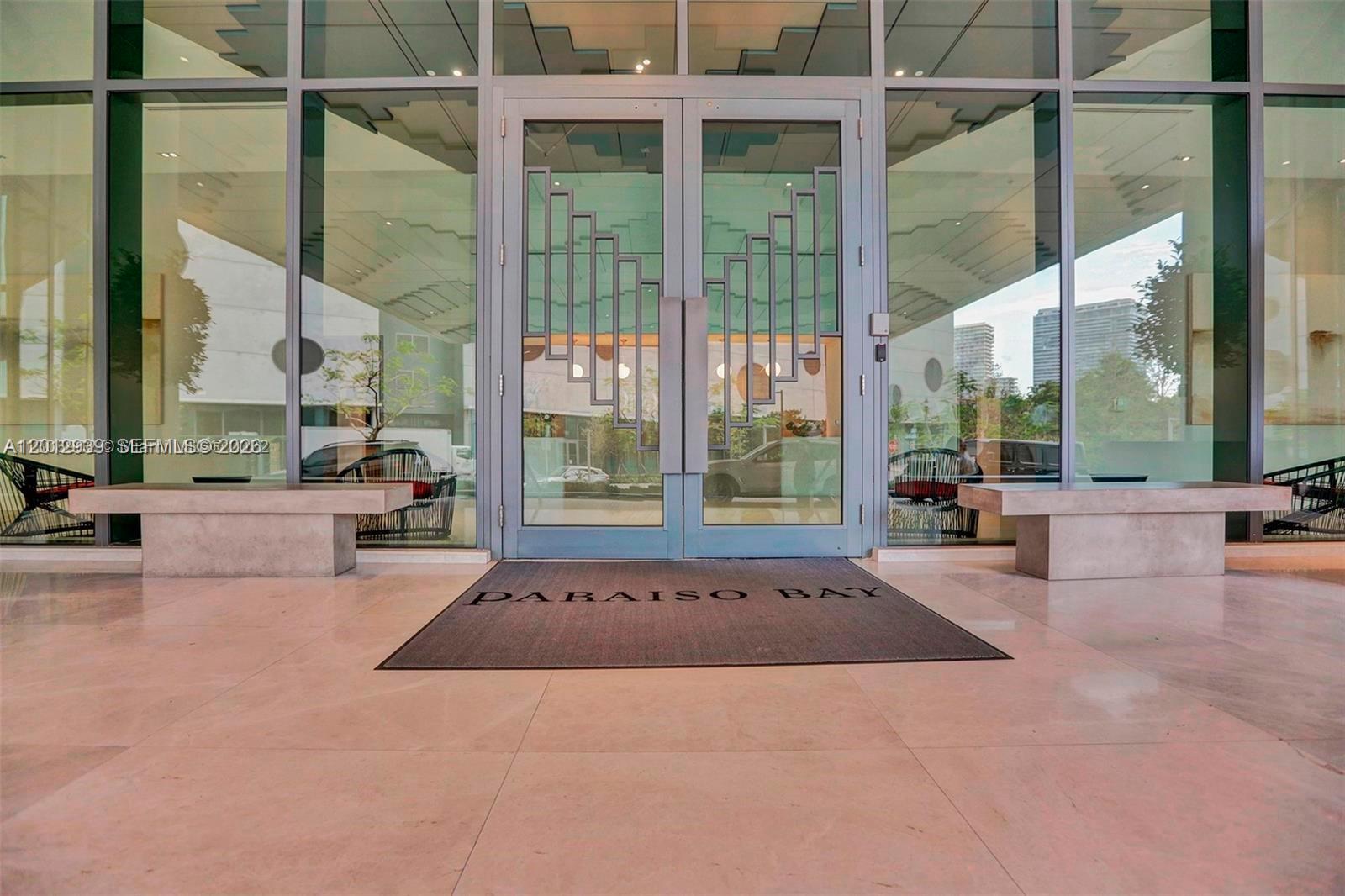 PARAISO BAY CONDO - Residential Lease