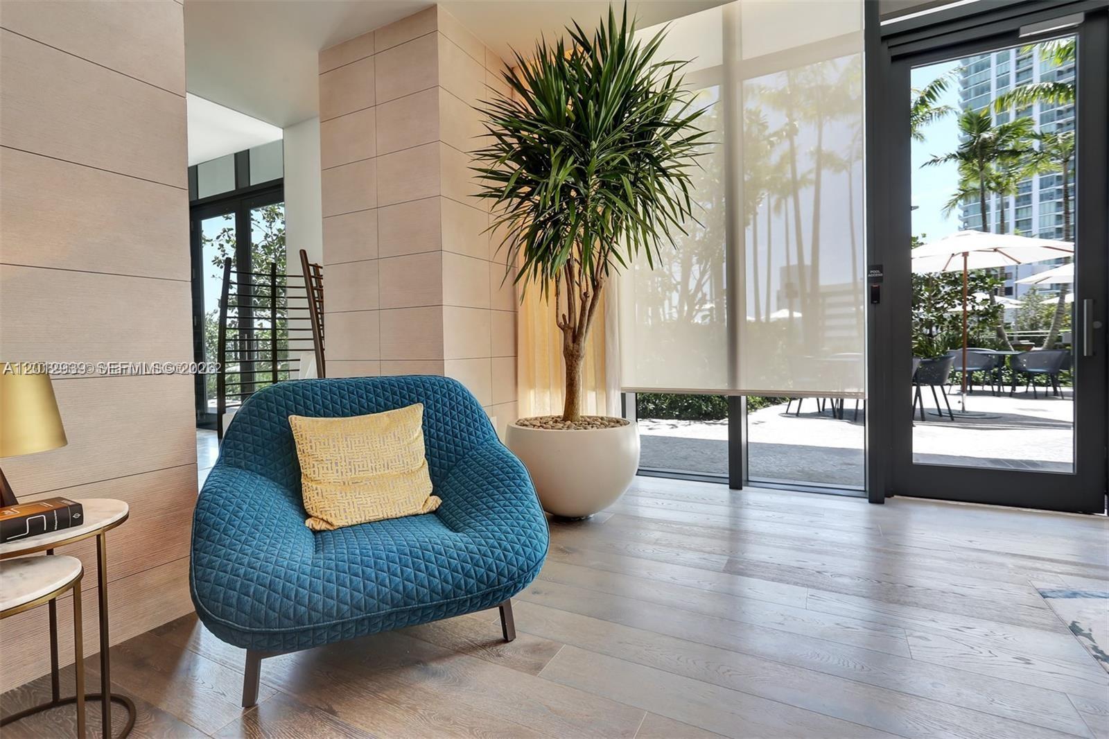 PARAISO BAY CONDO - Residential Lease