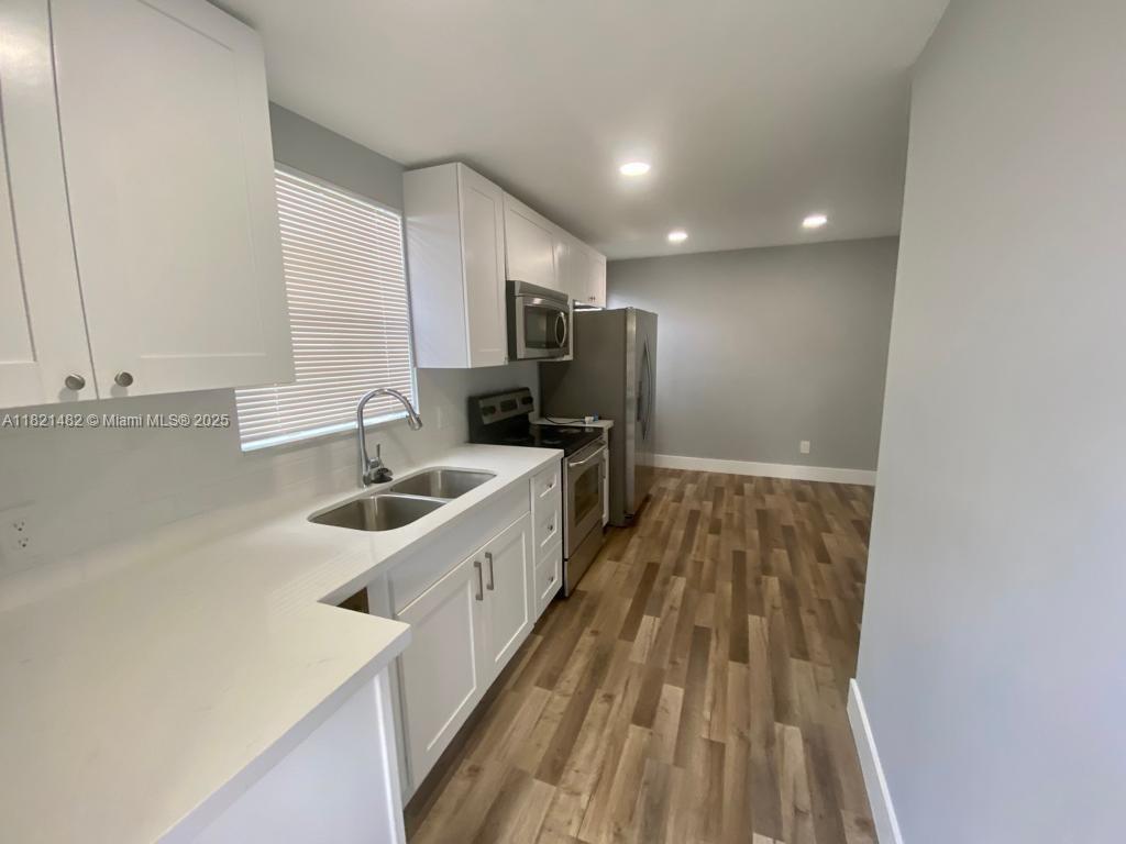 345 Ne 168th St, North Miami Beach, Miami-Dade County, Florida - 3 Bedrooms  
2 Bathrooms - 