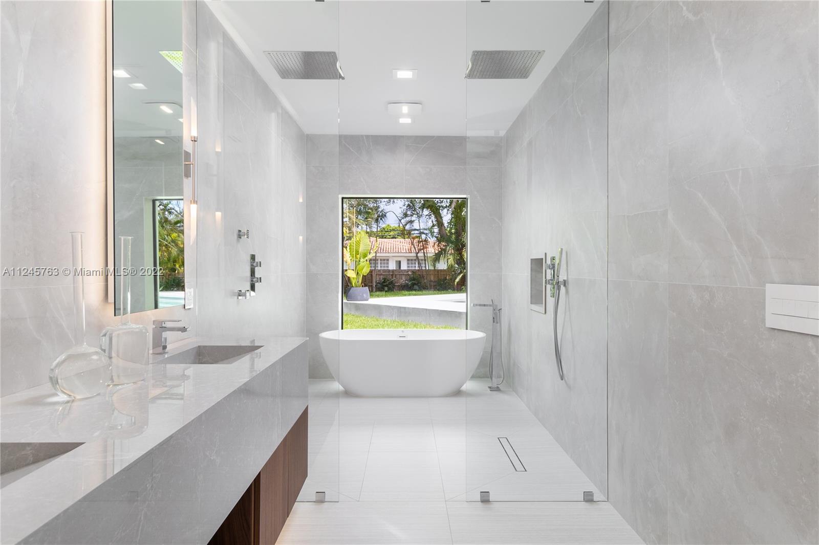 MIAMI SHORES SEC 3 - Residential