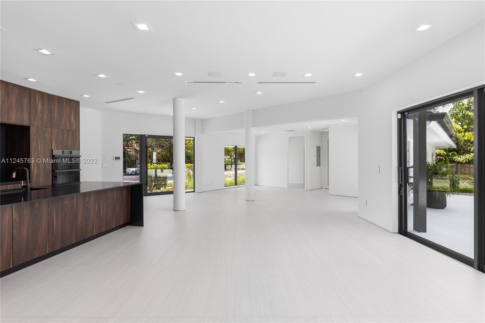MIAMI SHORES SEC 3 - Residential