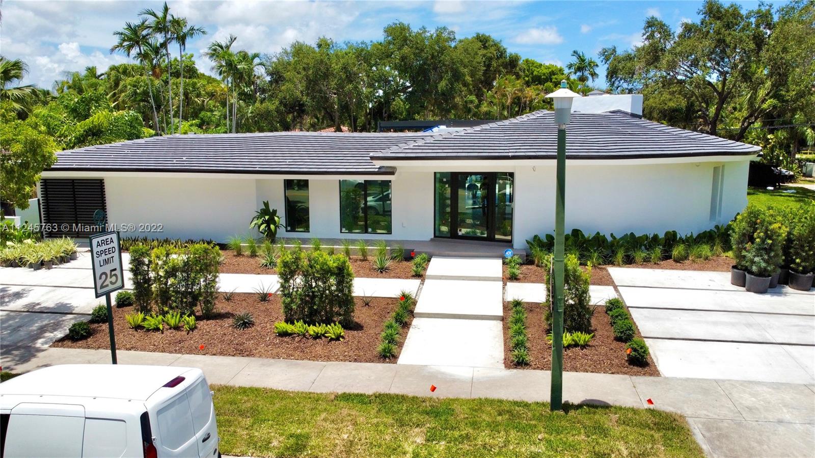 MIAMI SHORES SEC 3 - Residential