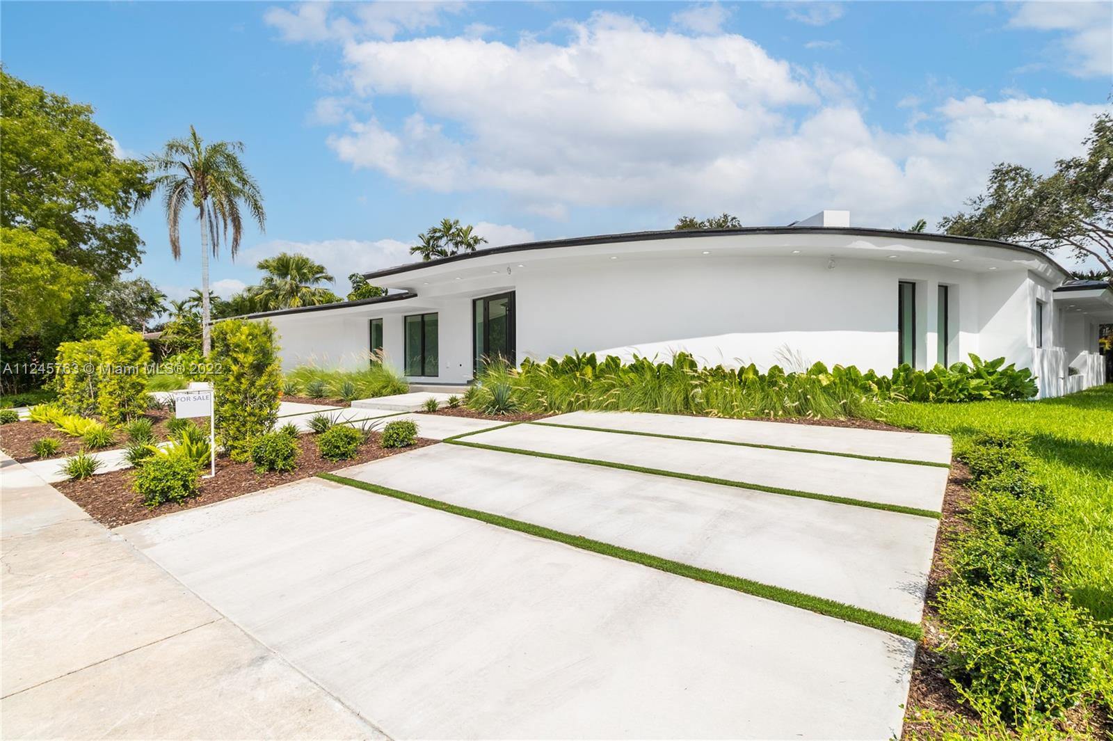 MIAMI SHORES SEC 3 - Residential