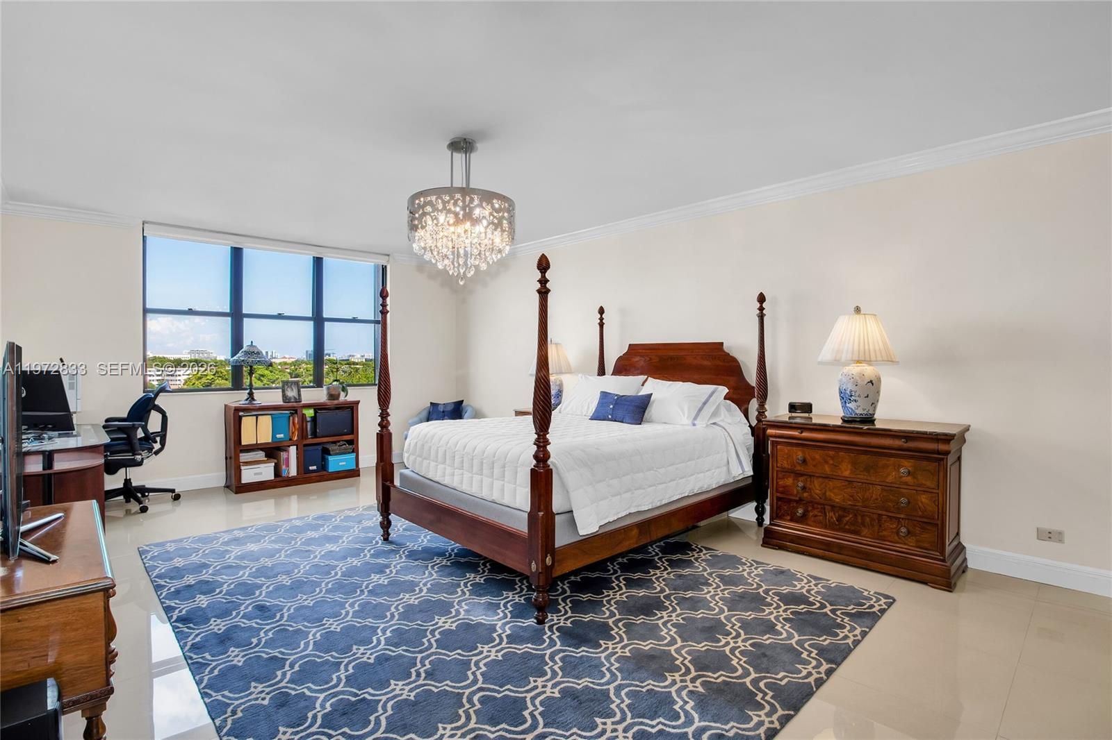 CRICKET CLUB CONDO - Residential