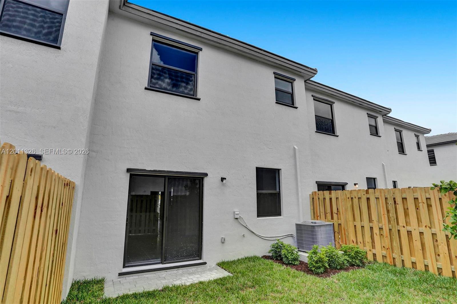 Pinevista - Residential
