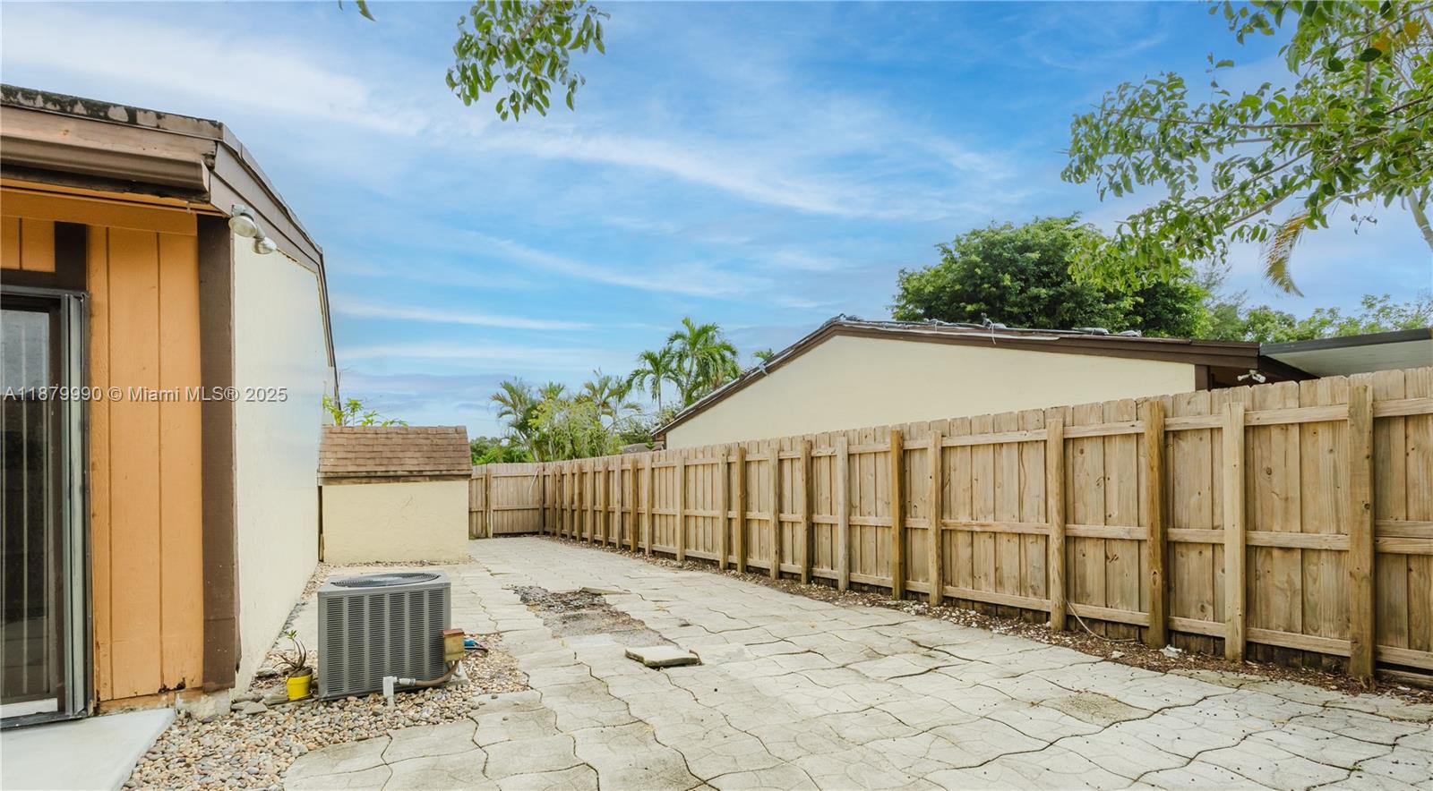 EVERGLADES SUGAR & LAND C - Residential