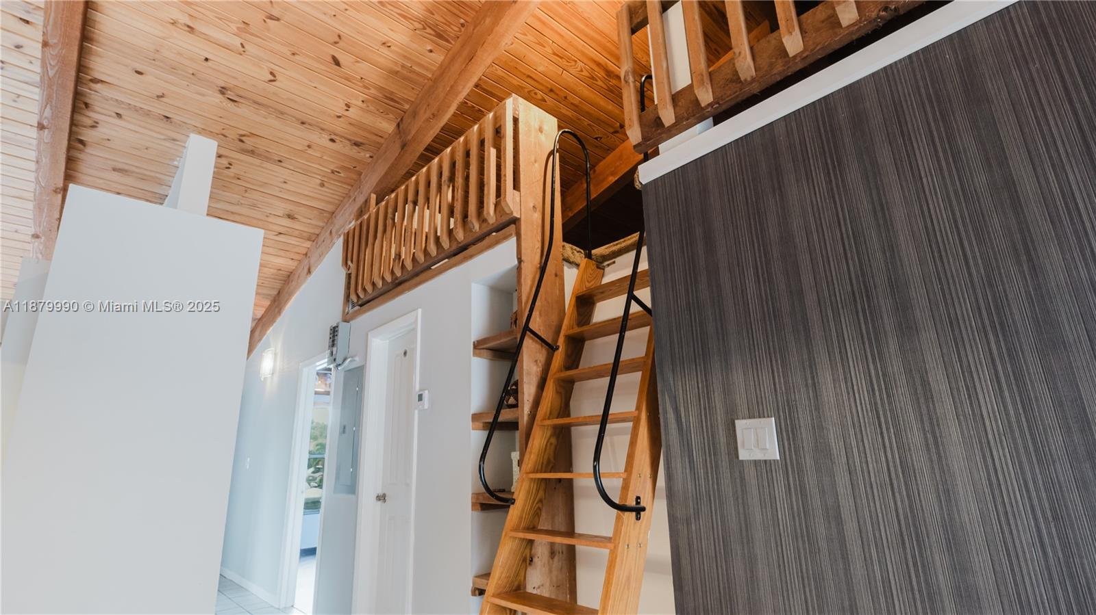 EVERGLADES SUGAR & LAND C - Residential