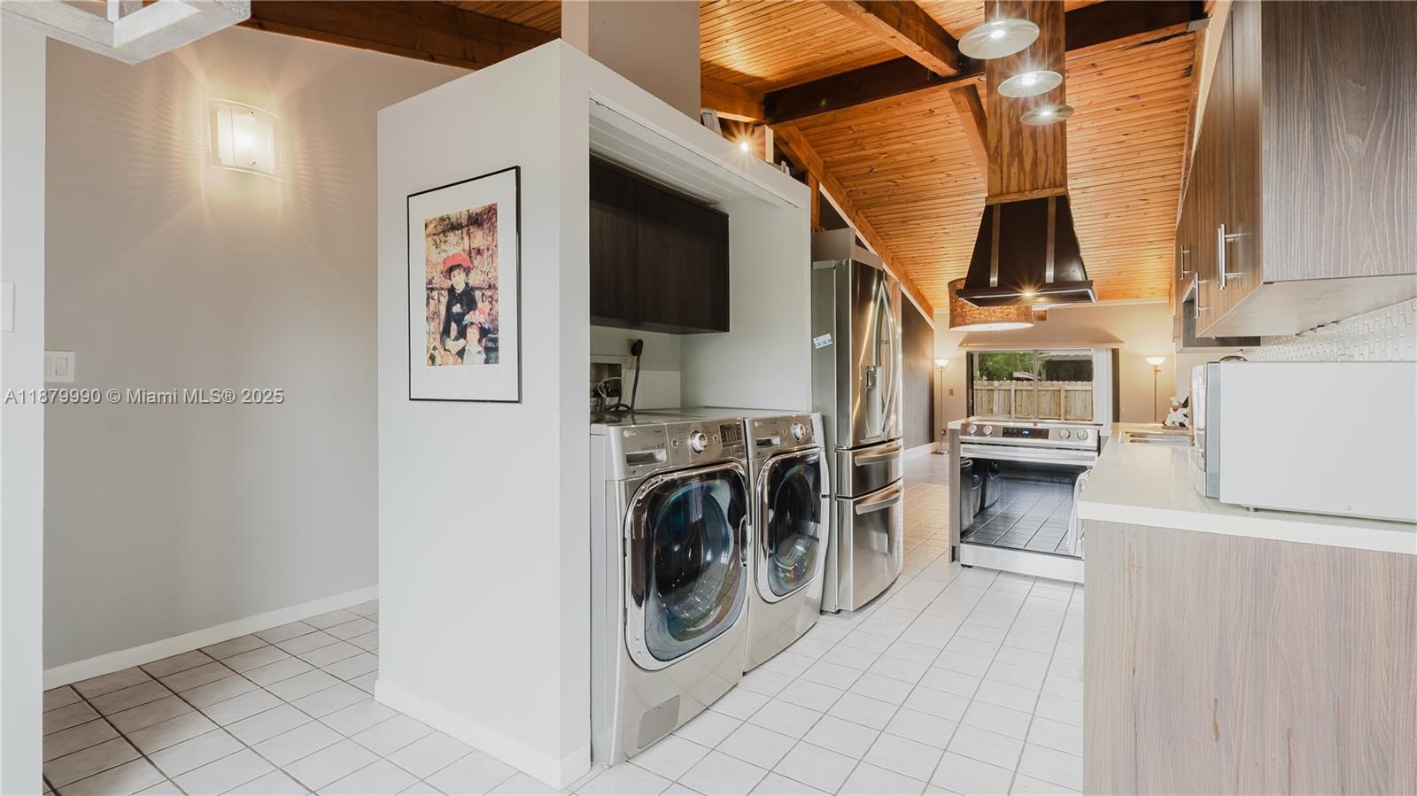 EVERGLADES SUGAR & LAND C - Residential