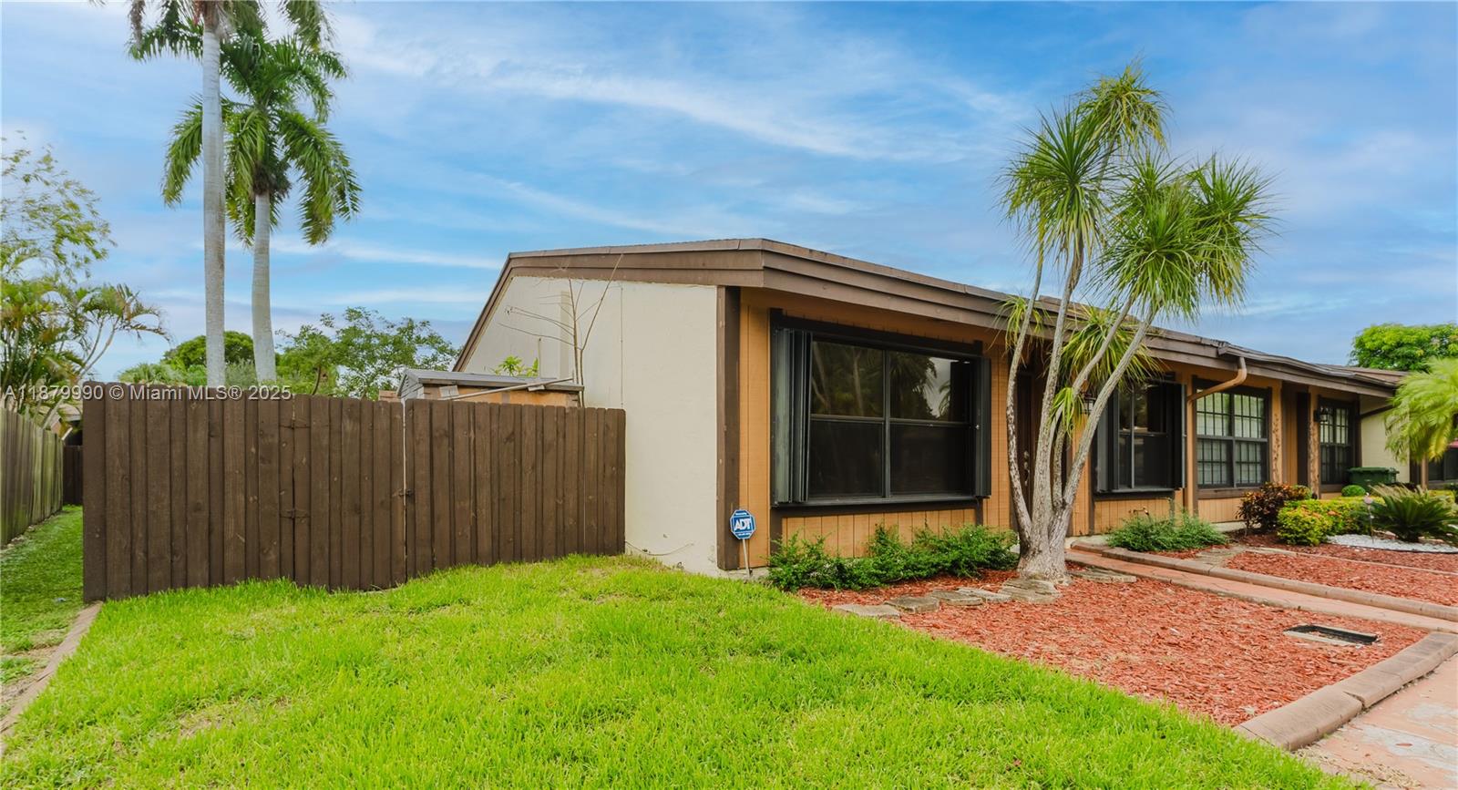 EVERGLADES SUGAR & LAND C - Residential