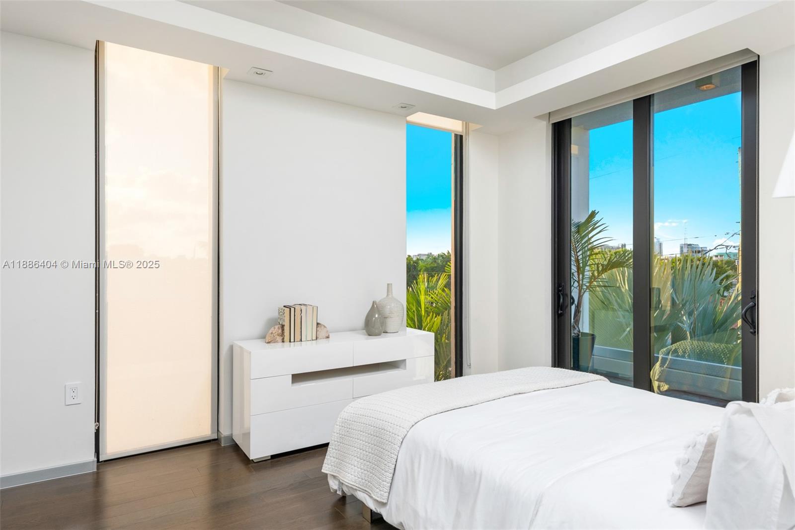 TREASURE ISLAND - Residential Lease