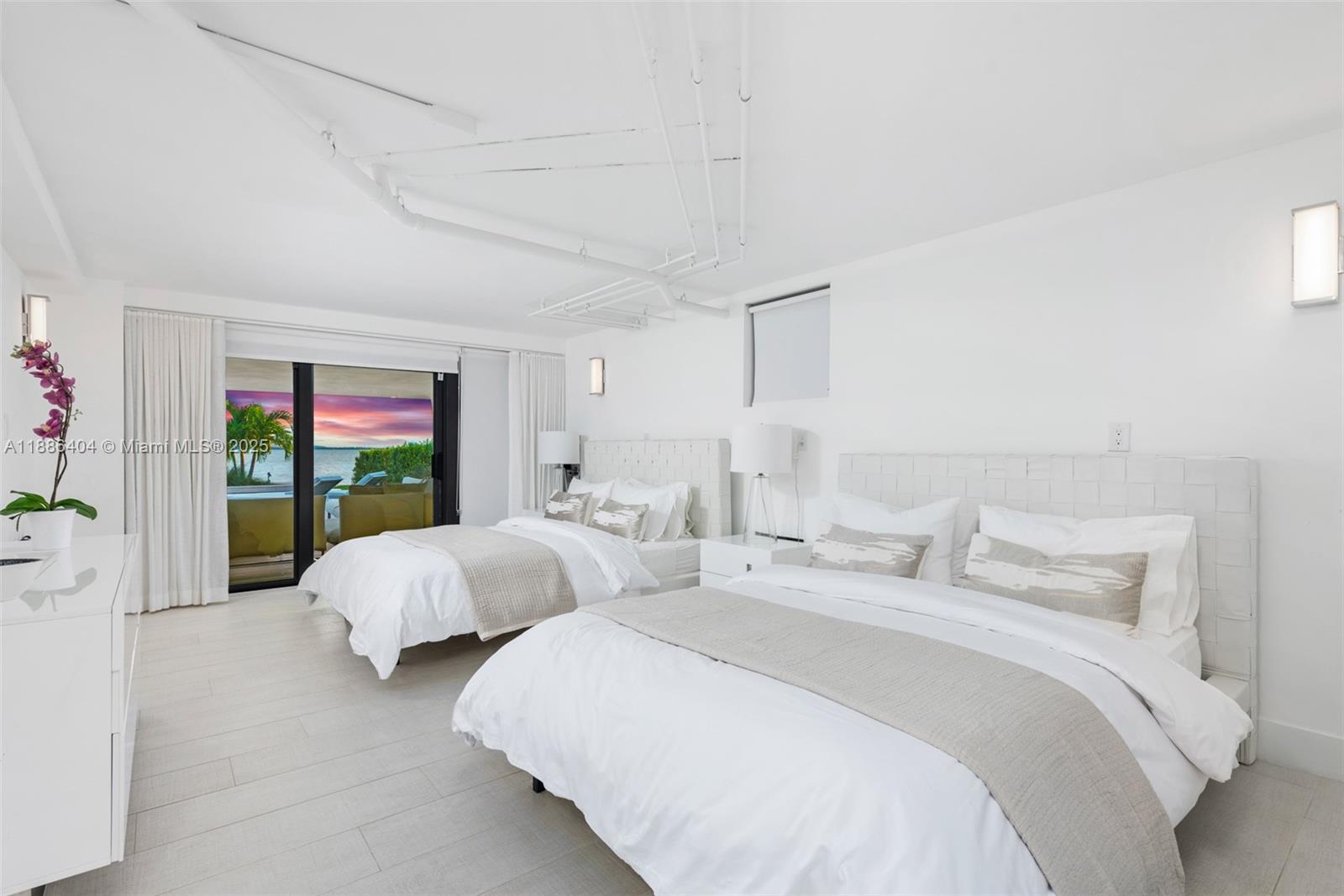 TREASURE ISLAND - Residential Lease