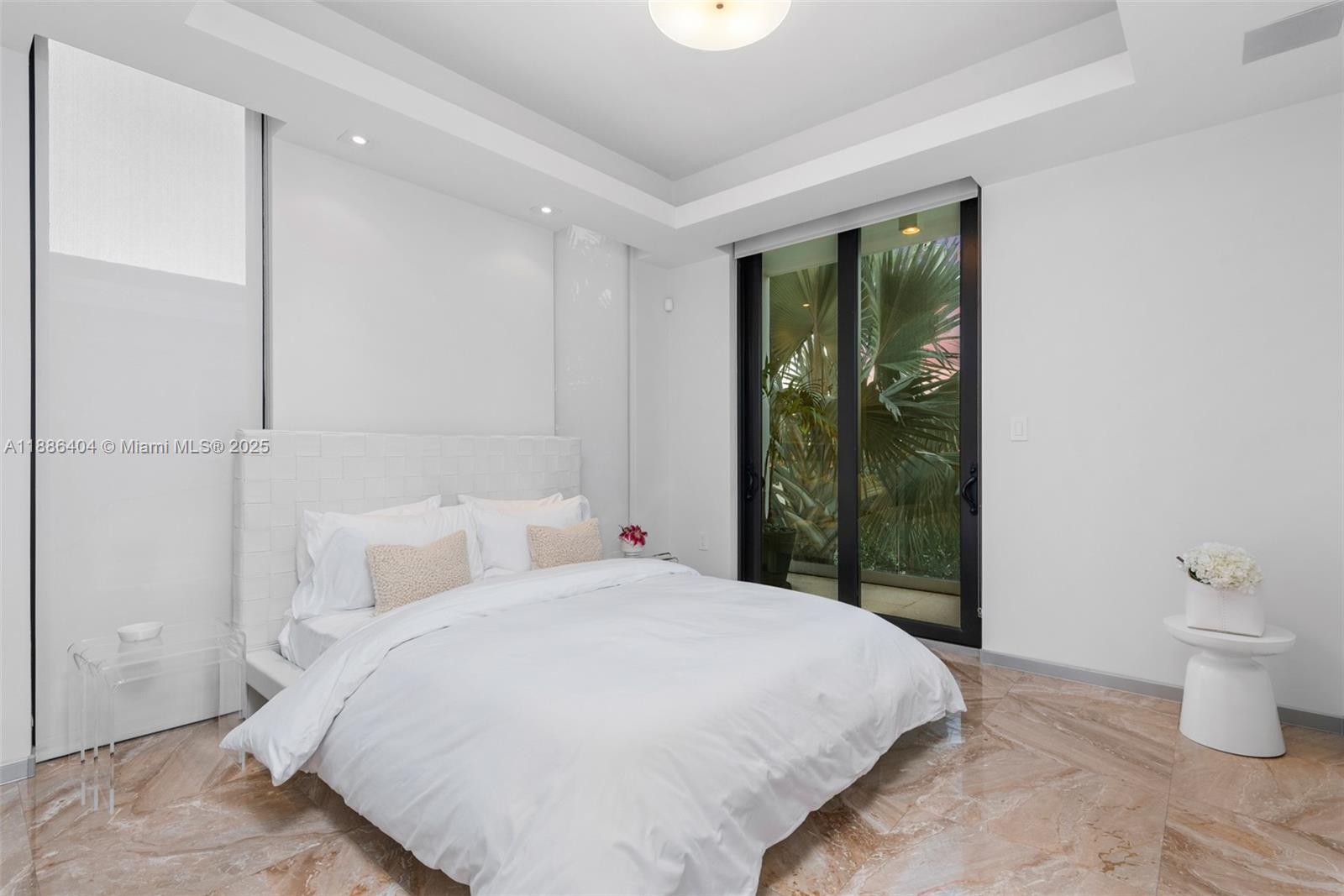 TREASURE ISLAND - Residential Lease