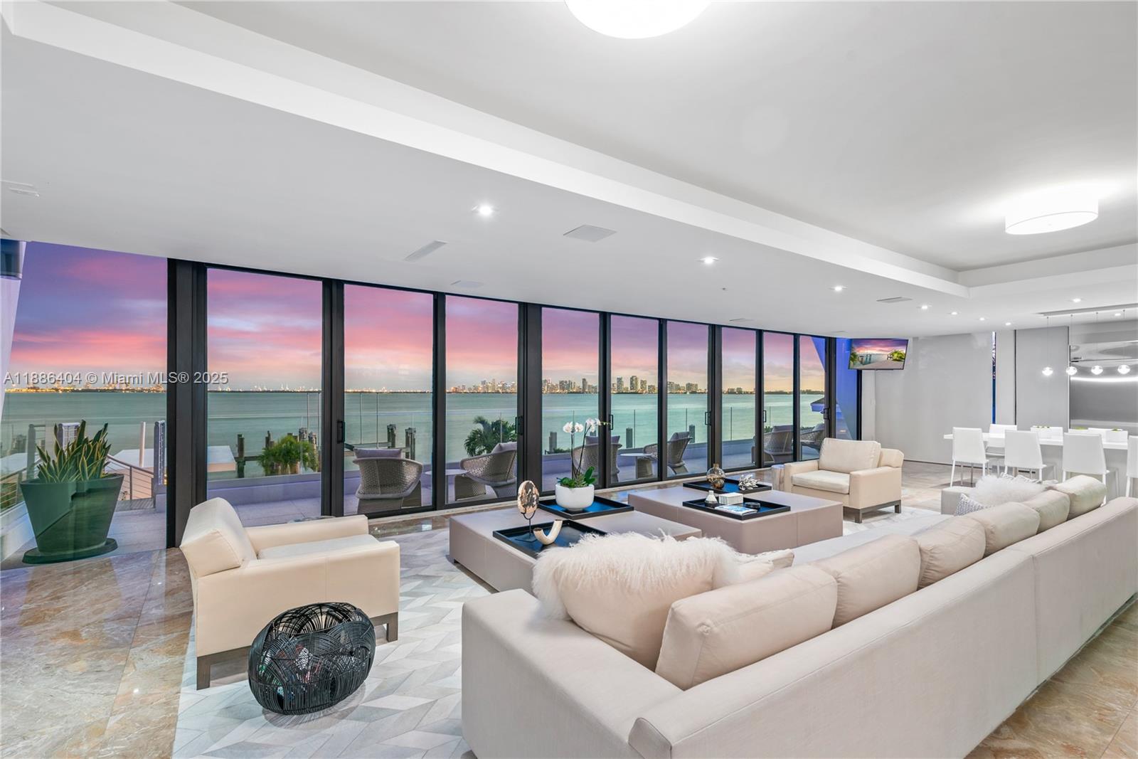 TREASURE ISLAND - Residential Lease