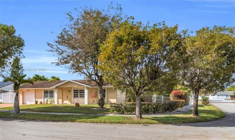 13331 SW 51st St Miami FL 33175