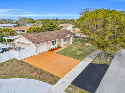 Tiny photo for 13331 SW 51st St, Miami, FL 33175 (MLS # A11977646)
