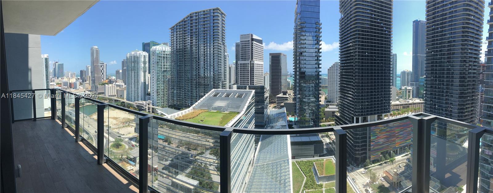 RISE CONDO - Residential