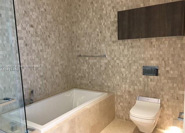 RISE CONDO - Residential