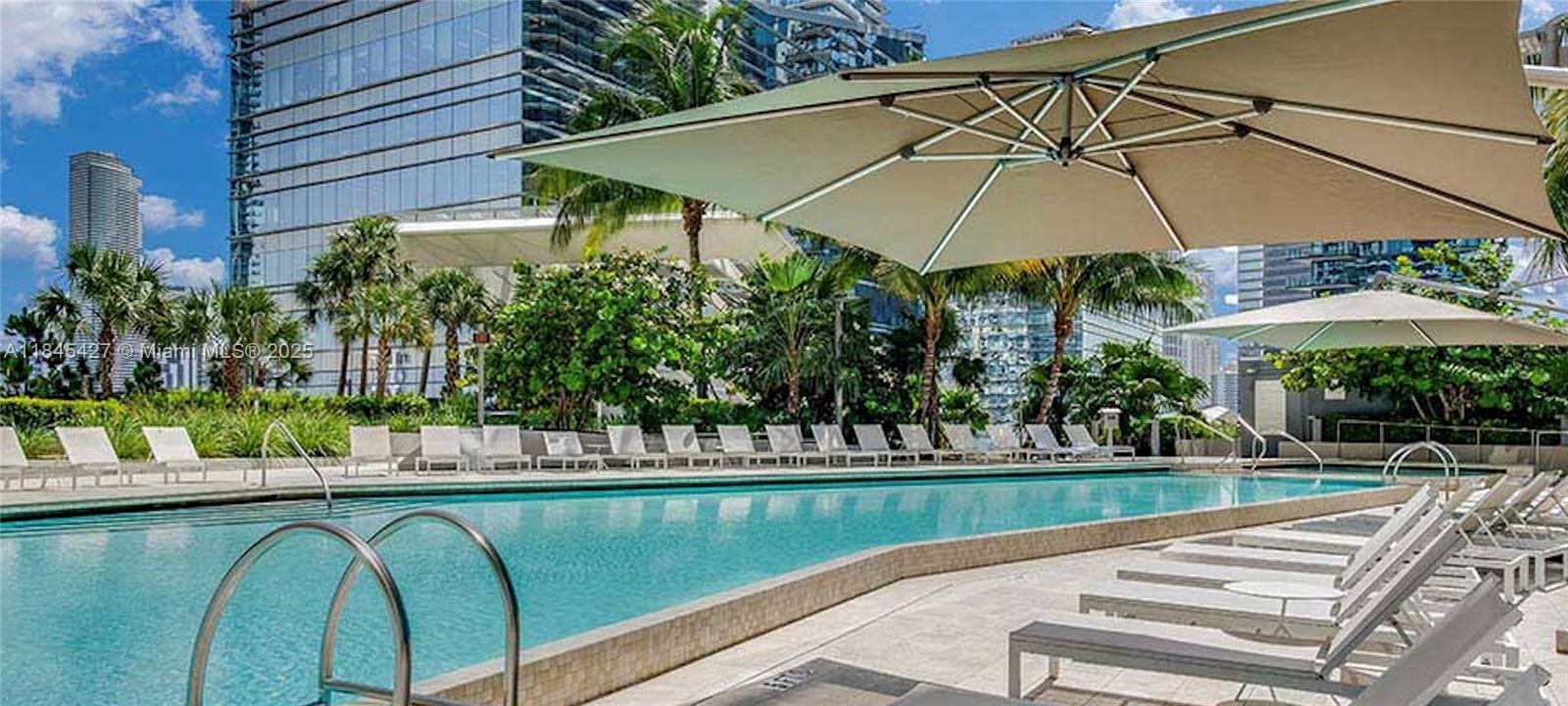 RISE CONDO - Residential