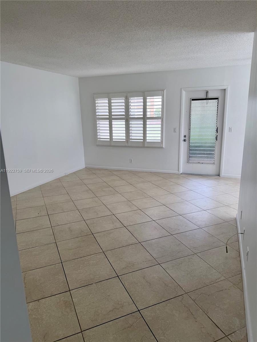 MANSFIELD AT CENTURY VILL - Residential Lease