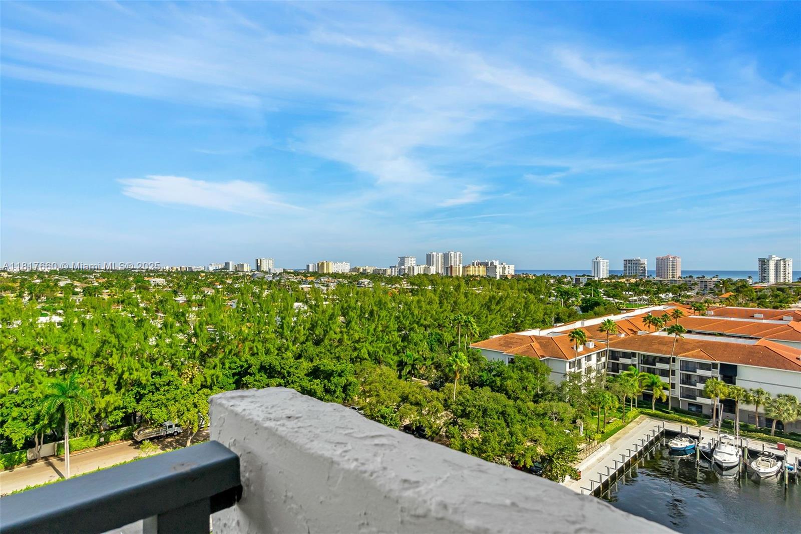 3200 Port Royale Dr N 1111