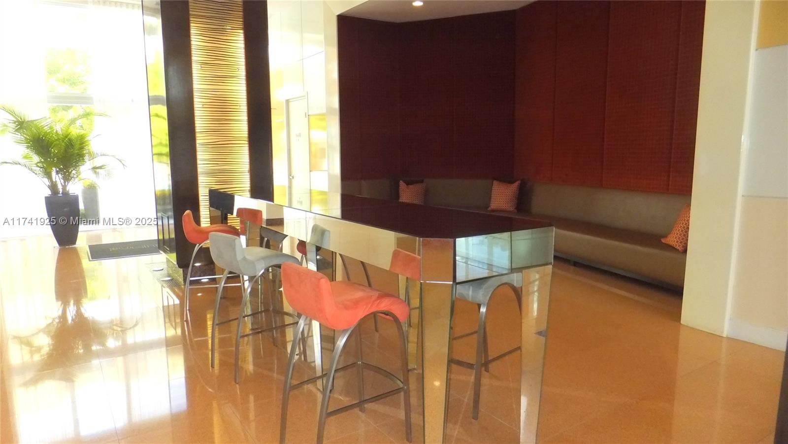 VENTURE AT AVENTURA WEST - Residential