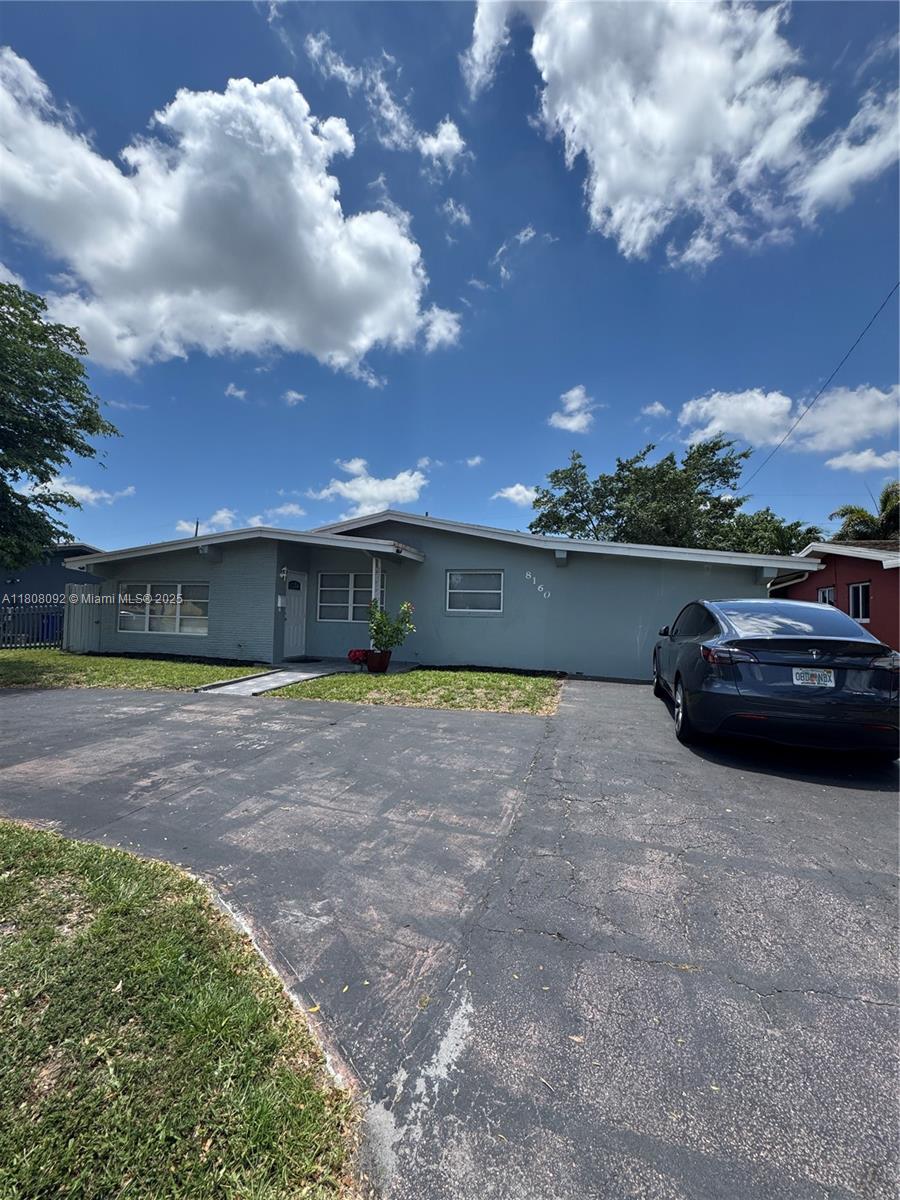 BOULEVARD HEIGHTS SECTION - Residential