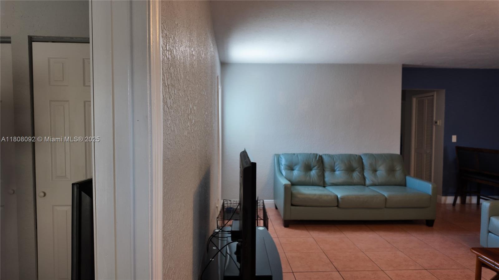 BOULEVARD HEIGHTS SECTION - Residential