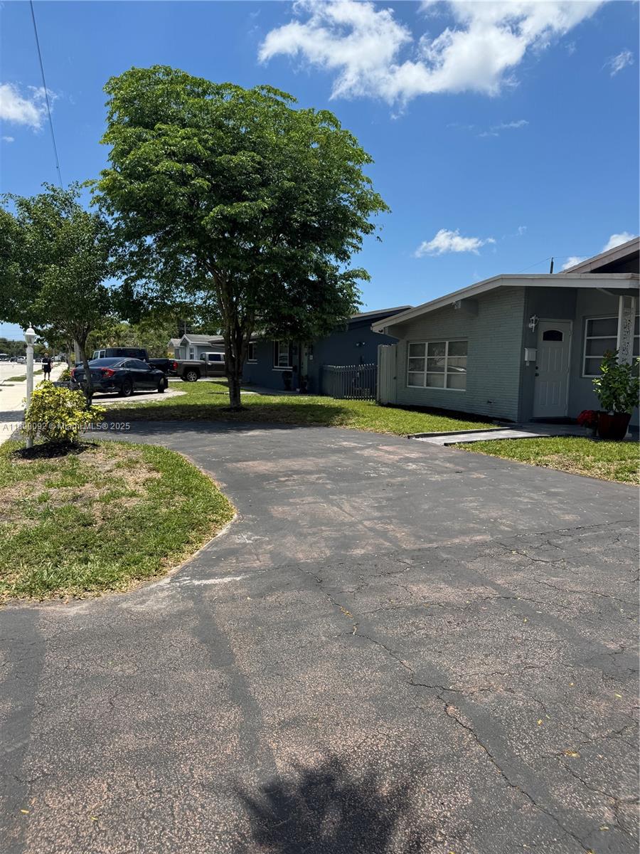 BOULEVARD HEIGHTS SECTION - Residential