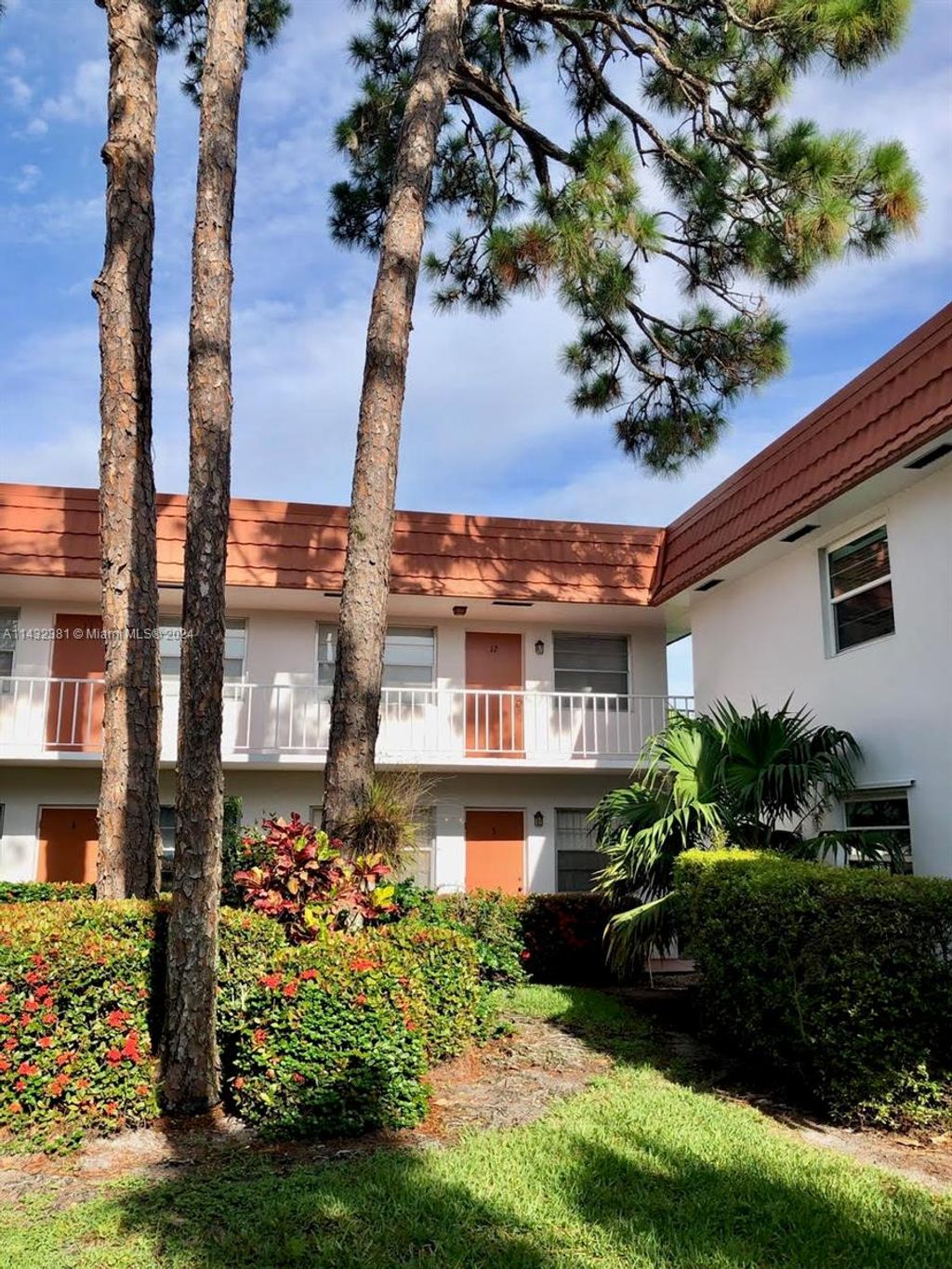 Photo of 2600 SE Ocean Blvd #Unit K-12, Stuart, FL 34996 (MLS # A11432381)