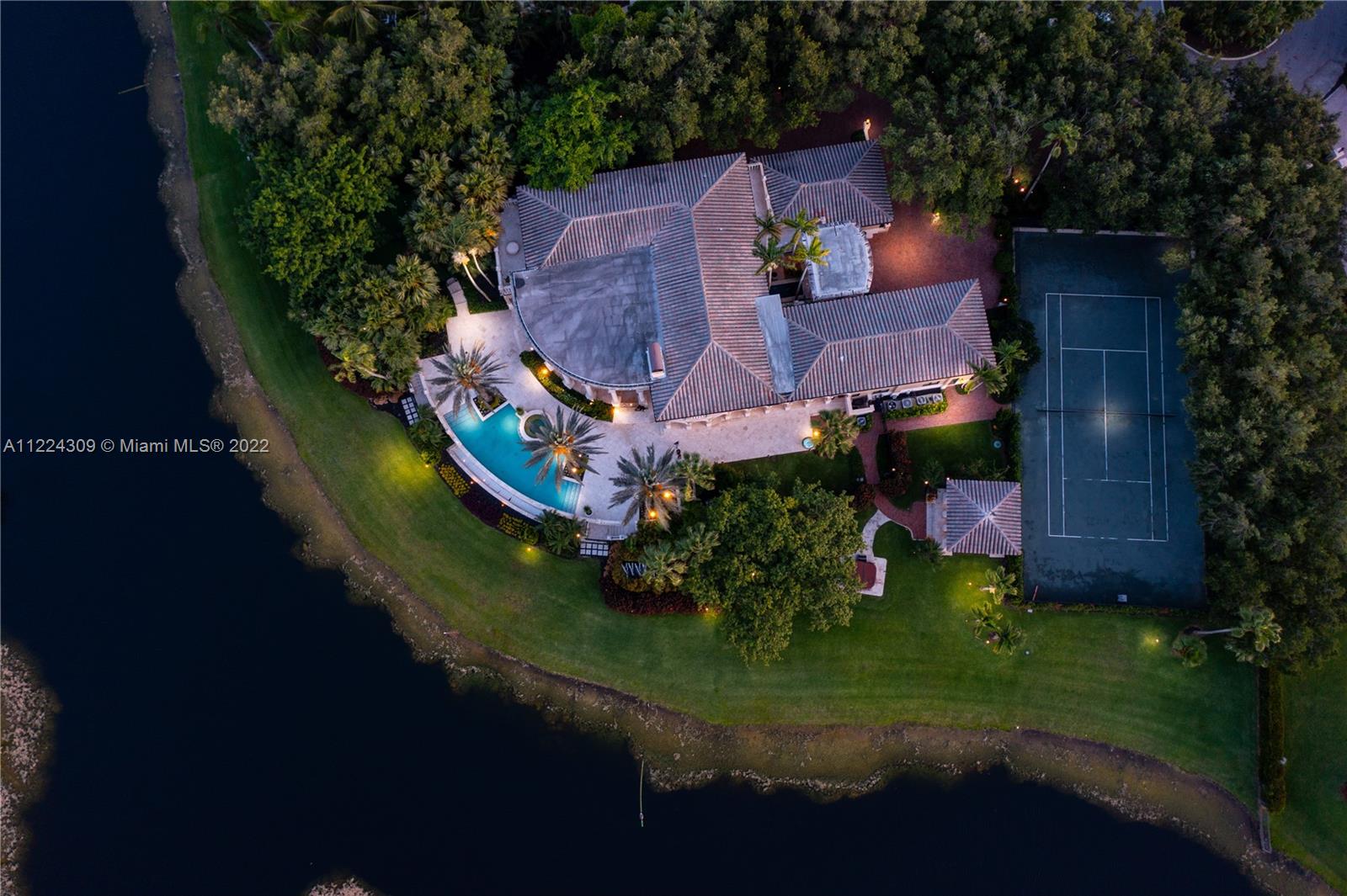 ISLES OF WINDMILL RANCH - Residential