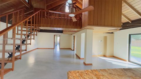 18350 SW 214th St Miami FL 33187