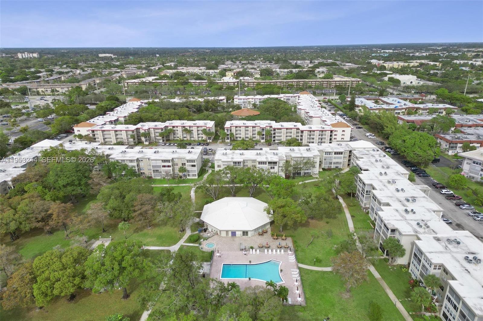 CYPRESS CHASE CONDO NO 2 - Residential