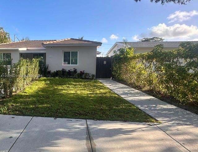 HOLLYWOOD SOUTH SIDE ADD - Residential Lease