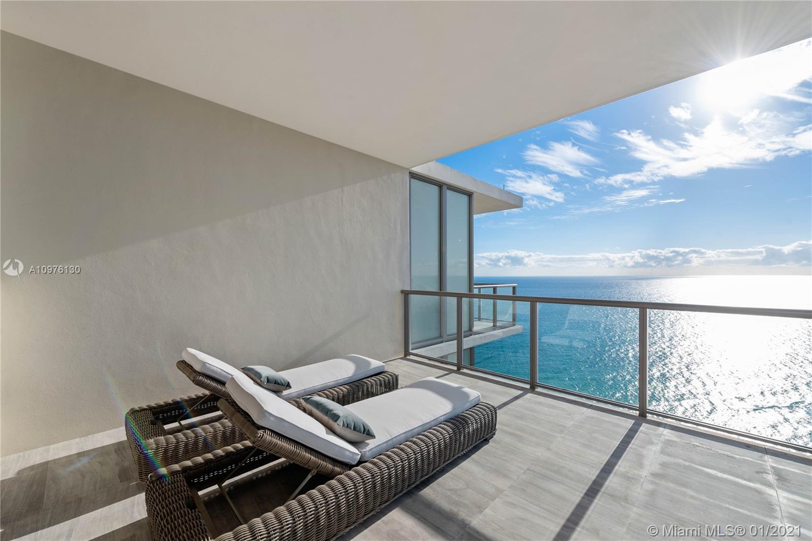 ST REGIS BAL HARBOUR - Residential