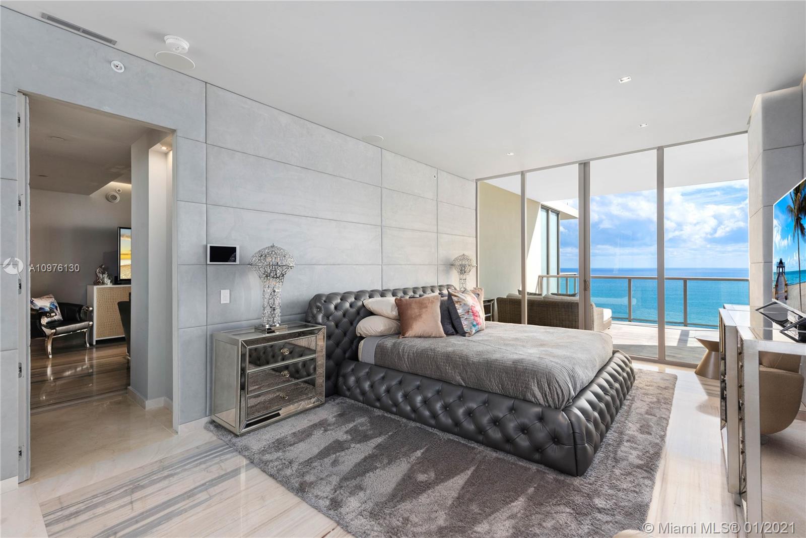 ST REGIS BAL HARBOUR - Residential